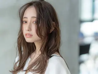 ロング カラー ヘアアレンジ メンズ キッズ Lisa 海外風スパイラルのヘアスタイル