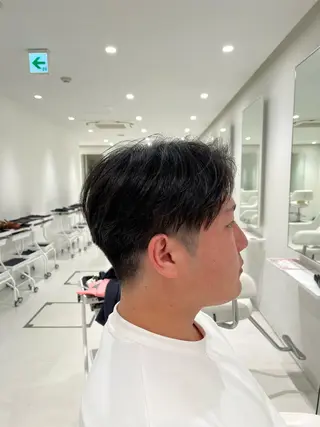 メンズ ✨フェザーパーマ✨ スパイキー✨星野拓磨のヘアスタイル