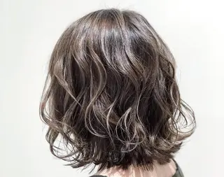 ショート カラー 🫧 mana🫧のヘアスタイル