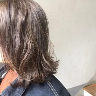 ミディアム 國生 香織のヘアスタイル