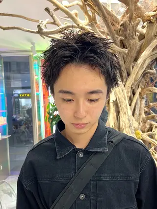 ショート カラー メンズ フェザーショート⚡️ REONのヘアスタイル