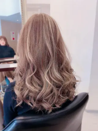 ロング カラー 💎JADE GRACE💎のヘアスタイル