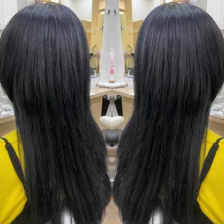 セミロング 伊藤 詩織のヘアスタイル