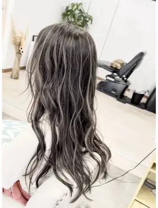 ロング カラー PEIGE OKINAWAのヘアスタイル