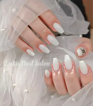 ネイル LU LU NailSalonのネイルデザイン