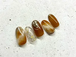 ネイル ルプラボウ 坂木 桃子のネイルデザイン