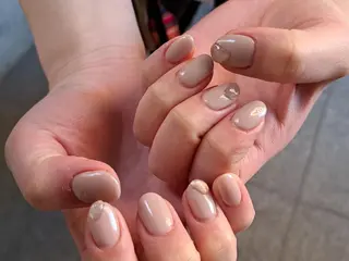 ネイル 長谷川 奈緒美のネイルデザイン