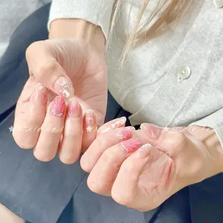 ネイル nana 🤍のネイルデザイン