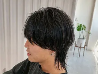 ミディアム センターパート 韓国ヘア・綾也のヘアスタイル
