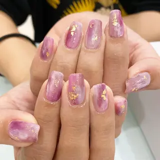 ネイル 板垣 綾乃のネイルデザイン