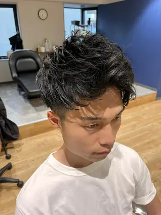 ショート カラー パーマ メンズ メンズサロン LiGKAITO🦖のヘアスタイル