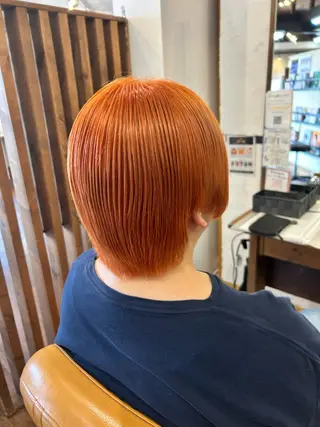 ショート カラー 服部 和香のヘアスタイル