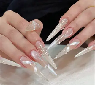 ネイル Julie NailSalonのネイルデザイン