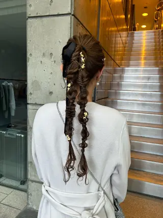 ロング ヘアアレンジ yoro /ミホのヘアスタイル
