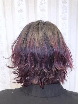 カラー 絹川 琴美のヘアスタイル