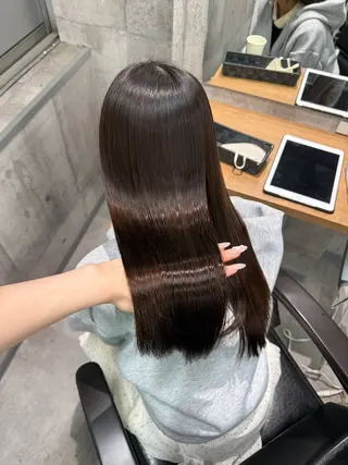 ロング ayano /レイヤー/艶カラーのヘアスタイル