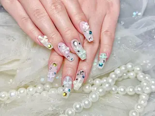 ネイル Yukiko 🌙のネイルデザイン