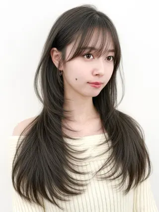 セミロング 割れない顔まわり× 小顔補正レイヤー難波のヘアスタイル