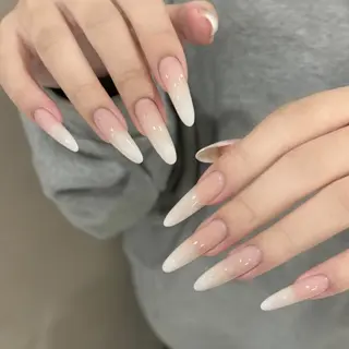 ネイル nana 🤍のネイルデザイン