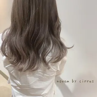 ロング 【novem】 Miyukiのヘアスタイル