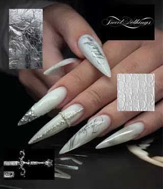 ロング T&D NailSalonのネイルデザイン