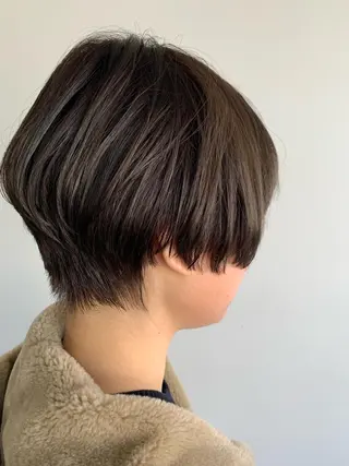 ショート 💜ショート💜 ウルフ、ボブ二色亜美のヘアスタイル