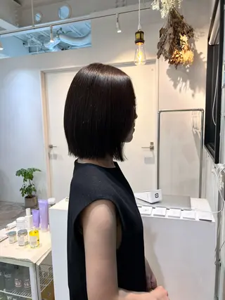 ミディアム カラー 松坂 真衣のヘアスタイル