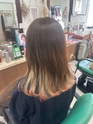 セミロング カラー 髪質改善のプロ✨りな さんのヘアスタイル