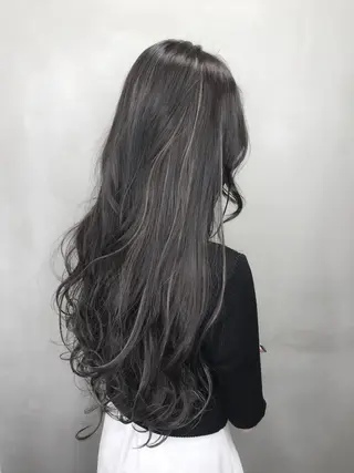 ロング カラー 【透明感、艶髪】西村 有司のヘアスタイル