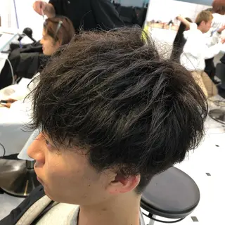 ショート カラー パーマ メンズ ベージュグレージュ 💕しゅーじ💕のヘアスタイル