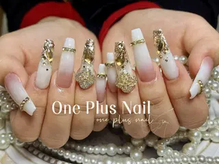 ネイル One Plus Nail Salonのネイルデザイン