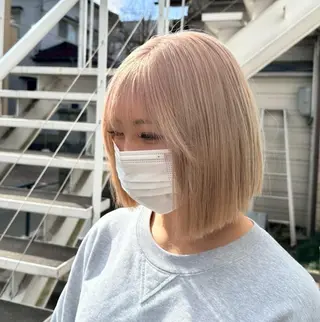 ショート 透けるミルクティー ☕赤味ゼロ★はる吉のヘアスタイル