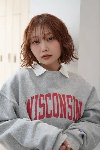 ショート パーマ 髪質改善カラー Unami 太田英寿のヘアスタイル