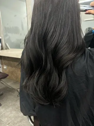 セミロング カラー ヘアアレンジ 💟Opus // Mizuki🐕のヘアスタイル
