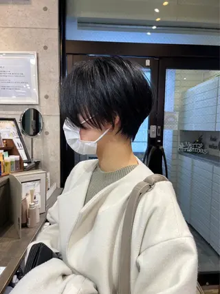 ショート カラー 遠藤沙也加 /レイヤーカットのヘアスタイル