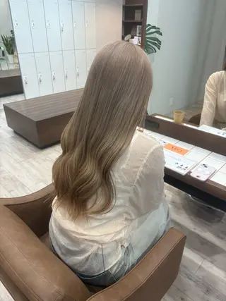 カラー まろみ暖色×ボブ ×chia🕯のヘアスタイル
