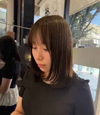ミディアム 八村 一花のヘアスタイル