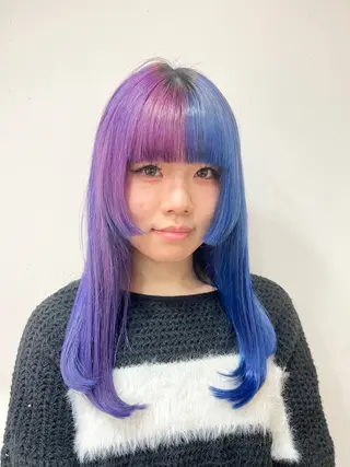 ロング カラー ハイトーンカラー シールエクステのヘアスタイル