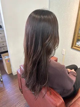 ロング ウチカド エリナのヘアスタイル