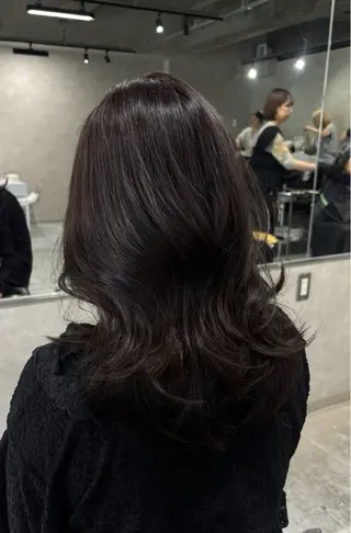 ミディアム カラー 鶴巻 智樹のヘアスタイル
