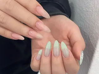 ネイル Ugirl NailSalonのネイルデザイン