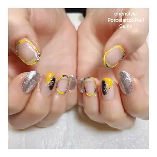 ミディアム ネイル 🐾enen style 🐾のネイルデザイン