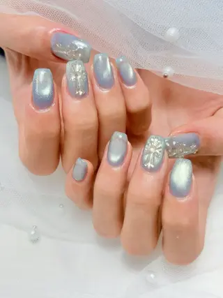 ネイル AneMone Lisaのネイルデザイン