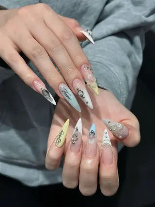 ネイル Eli Muse 新宿ネイルのネイルデザイン