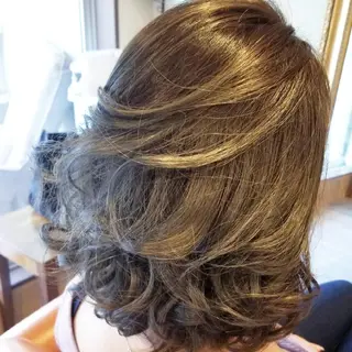 ミディアム カラー spa hair ark 富井直美のヘアスタイル