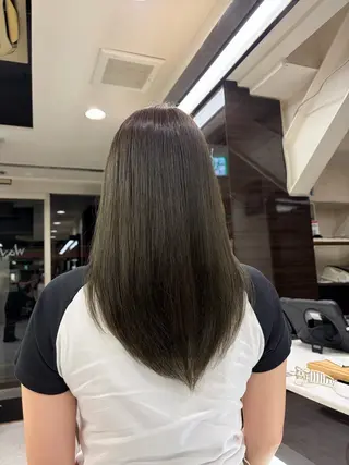 ロング カラー 旗手 沙和のヘアスタイル