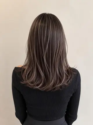 カラー ハイライト/ショート レイヤー✨yaeのヘアスタイル