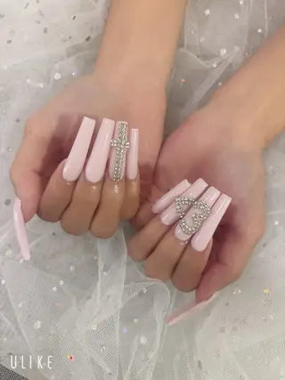ネイル RiLion💗 Risa🦋💜のネイルデザイン