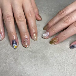 ネイル with hues AYAのネイルデザイン