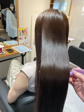 ロング 藤田一輝 【美髪職人】のヘアスタイル